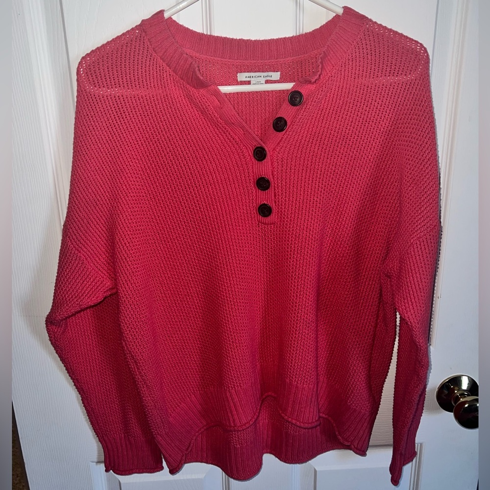 American Eagle Classic Fit Sweater